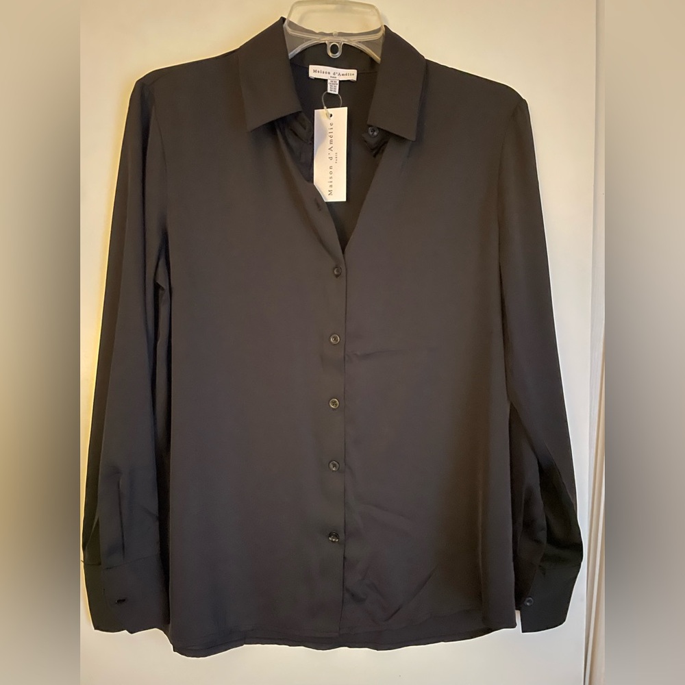 Madison d’Amelie Satin Blouse Black Button Down Shirt NWT